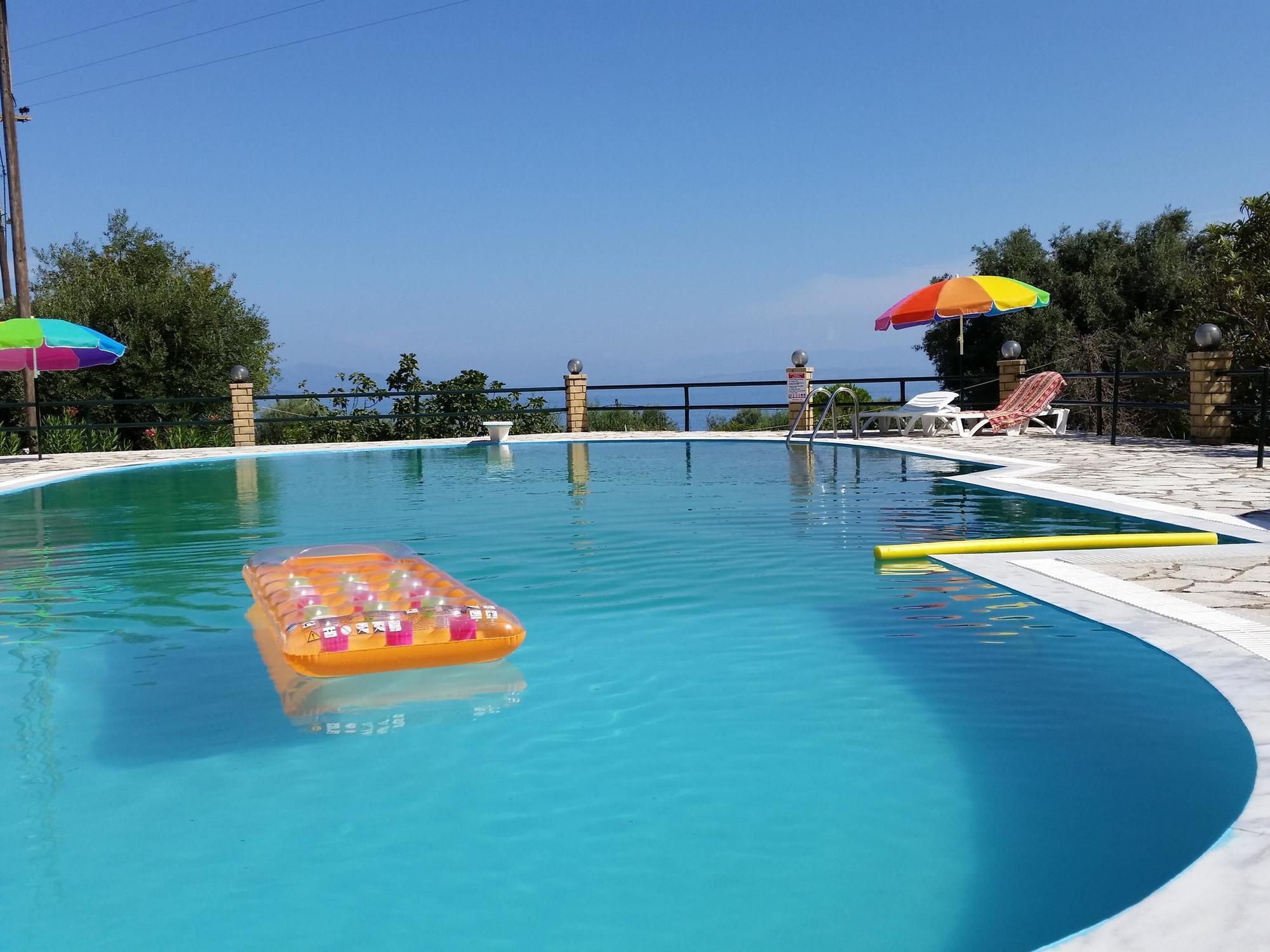 Sofia Apartments Μπούκαρι Εξωτερικό φωτογραφία